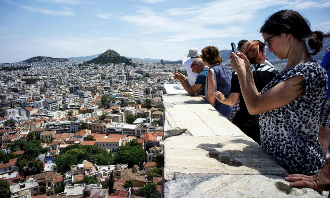 Апартаменти Athens Beauty 5 Minutes From Attractions Екстер'єр фото